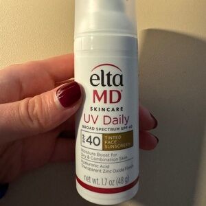 Elta Md Sunscreen - UV Daily SPF 40 - Brand New - TINTED